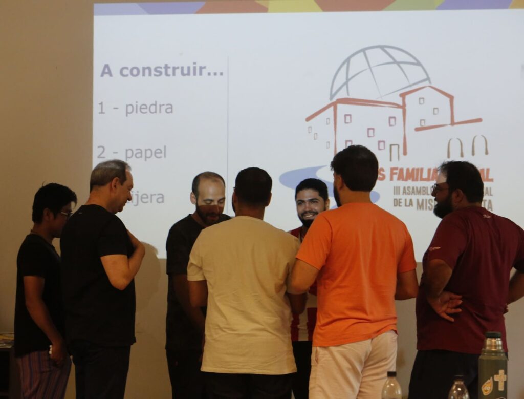 Encontro Jovens Irmãos Uruguai ()