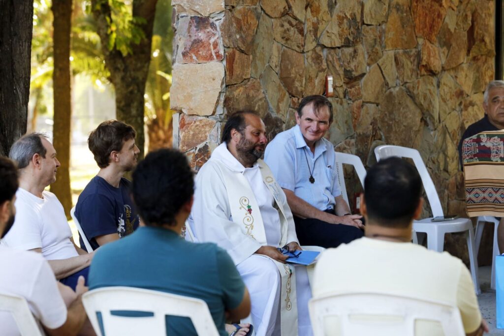 Encontro Jovens Irmãos Uruguai ()