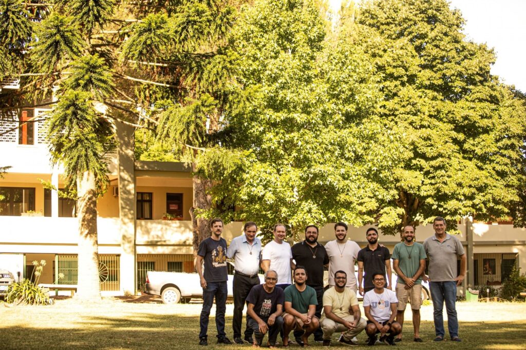 Encontro Jovens Irmãos Uruguai ()