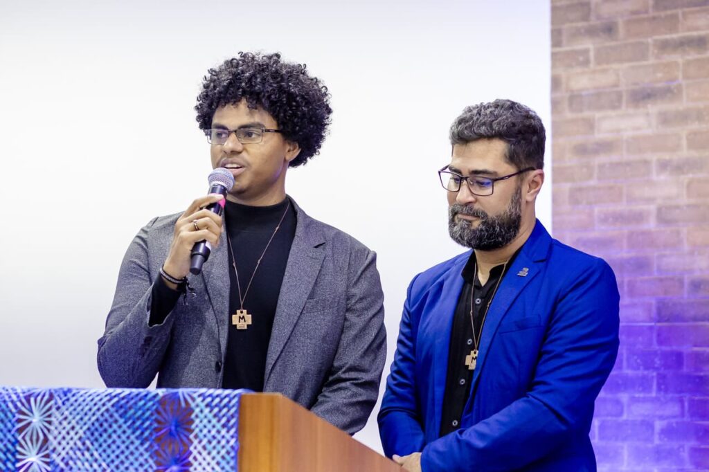 Primeira Profissão Ir Gustavo e Ir João Leonardo ()
