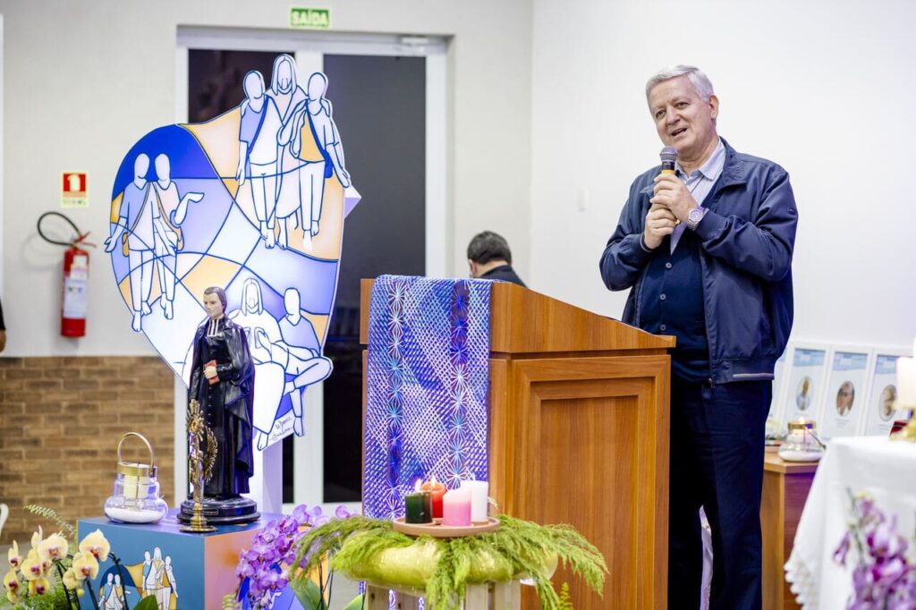 Primeira Profissão Ir Gustavo e Ir João Leonardo ()