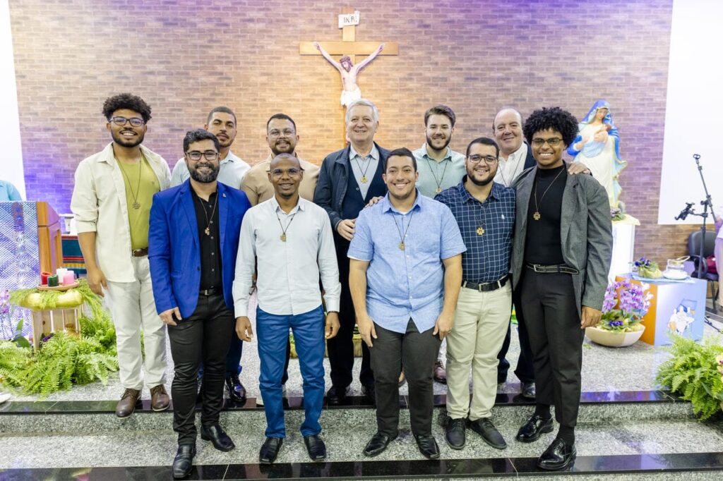 Primeira Profissão Ir Gustavo e Ir João Leonardo ()