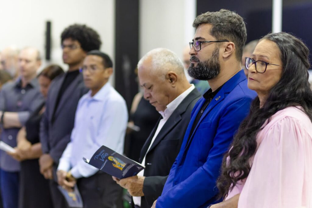 Primeira Profissão Ir Gustavo e Ir João Leonardo ()