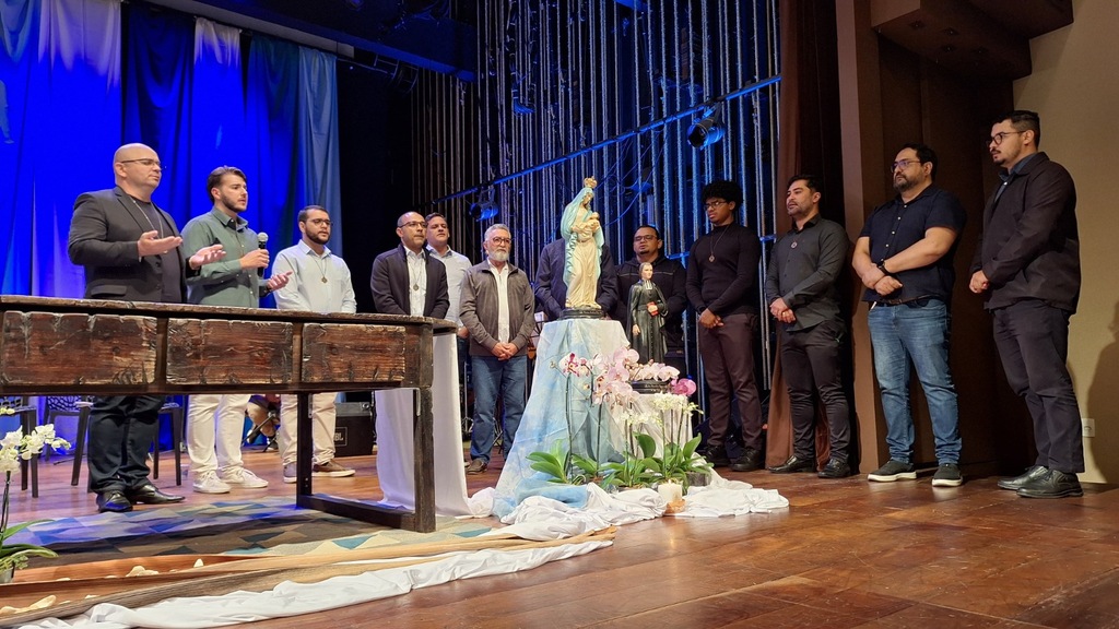 Missa no Colégio Marista Dom Silvério celebra o Dia de Nossa Senhora Boa Mãe