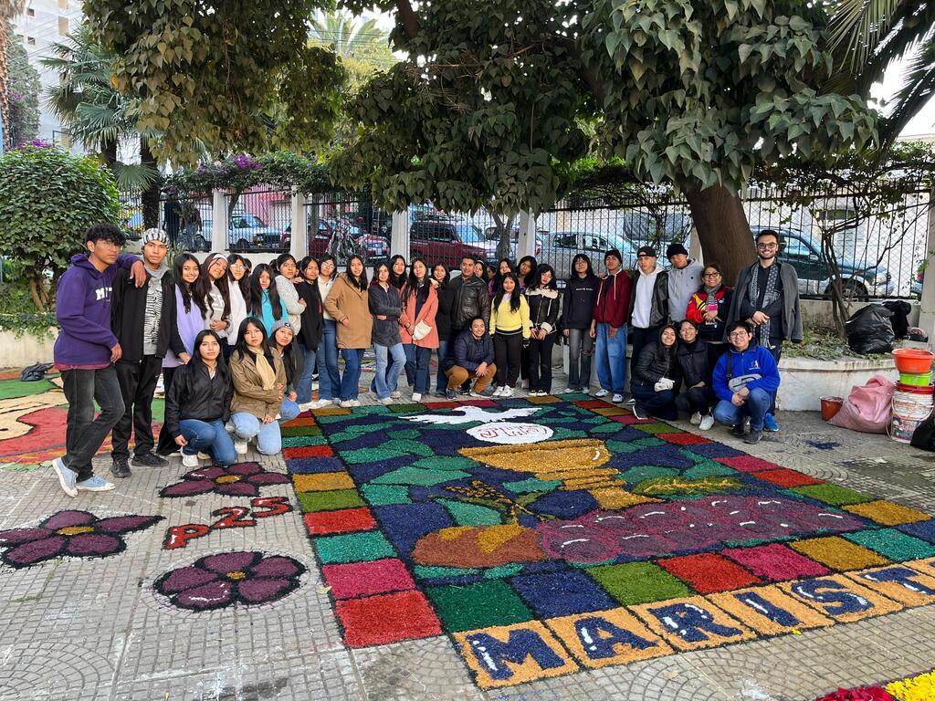 Noviciado celebra Corpus Christi na Bolívia