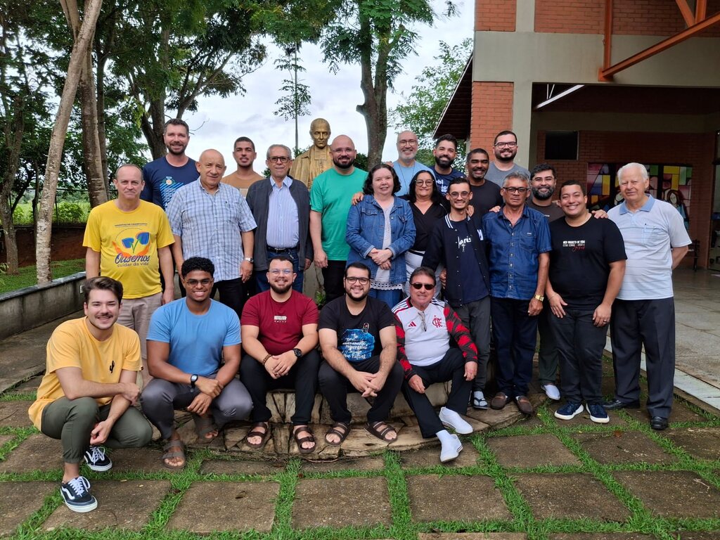 Retiro Provincial para os Jovens Irmãos é tempo de recolhimento e celebrações
